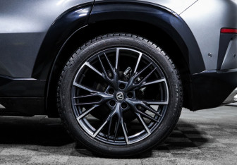 Подержанный автомобиль Changan UNI-T 2023 года (15 фото)