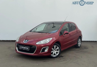Подержанный автомобиль Peugeot 308 Hatchback 2012 года (1 фото)