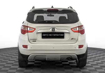 Подержанный автомобиль Changan CS35 2018 года (4 фото)