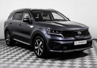 Подержанный автомобиль Kia Sorento 2020 года (3 фото)