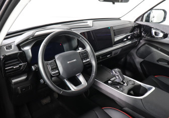 Подержанный автомобиль Haval H3 2025 года (9 фото)