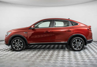 Подержанный автомобиль Renault Arkana 2019 года (8 фото)