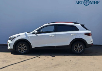 Подержанный автомобиль Kia Rio Hatchback 2021 года (5 фото)
