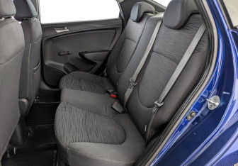 Подержанный автомобиль Hyundai Solaris Sedan 2014 года (18 фото)