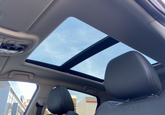 Подержанный автомобиль Exeed LX 2022 года (18 фото)