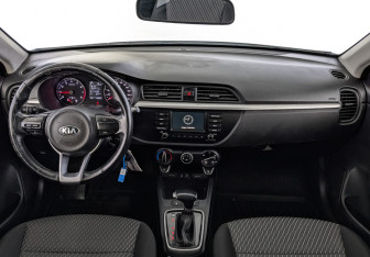 Подержанный автомобиль Kia Rio Sedan 2020 года (14 фото)