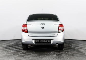 Подержанный автомобиль LADA (ВАЗ) Granta Sedan 2013 года (4 фото)