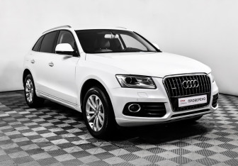 Подержанный автомобиль Audi Q5 2014 года (3 фото)