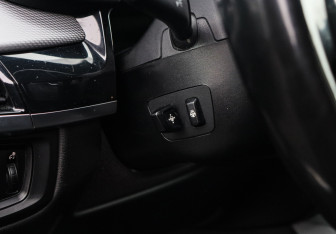 Подержанный автомобиль BMW X5 2017 года (15 фото)