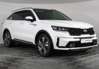 Подержанный автомобиль Kia Sorento 2020 года (3 фото)
