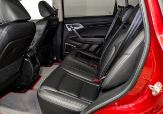 Подержанный автомобиль Geely Atlas 2020 года (12 фото)