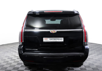 Подержанный автомобиль Cadillac Escalade Suv 2015 года (6 фото)