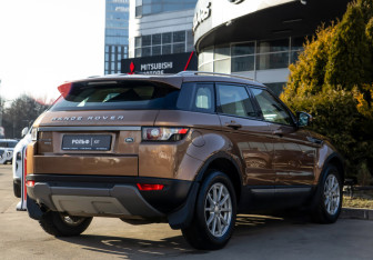 Подержанный автомобиль Land Rover Range Rover Evoque 2014 года (5 фото)