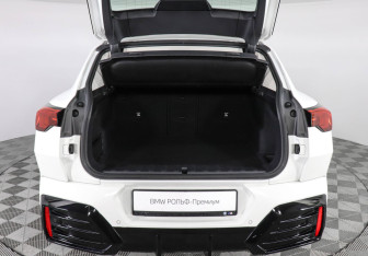 Подержанный автомобиль BMW X2 2024 года (9 фото)