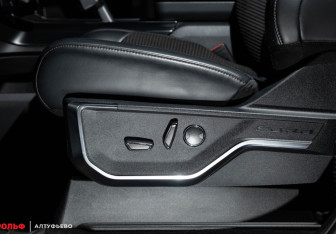 Новый Ford F-150 2023 (10 фото)