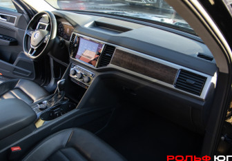 Подержанный автомобиль Volkswagen Teramont 2019 года (7 фото)