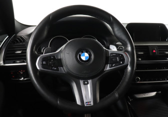 Подержанный автомобиль BMW X4 2019 года (18 фото)
