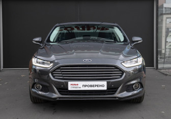 Подержанный автомобиль Ford Mondeo Sedan 2016 года (2 фото)