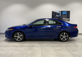 Подержанный автомобиль Honda Accord Sedan 2008 года (8 фото)