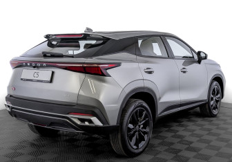 Новый Omoda C5 2024 (2 фото)