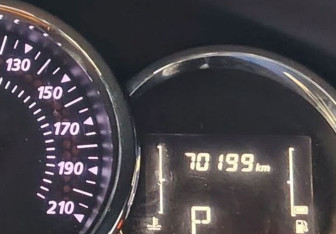 Подержанный автомобиль Renault Logan Sedan 2021 года (13 фото)