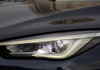 Подержанный автомобиль Infiniti QX50 2018 года (22 фото)