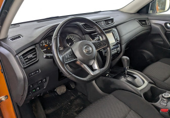 Подержанный автомобиль Nissan X-Trail 2019 года (19 фото)