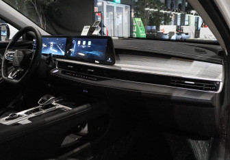 Подержанный автомобиль Chery Arrizo 8 2024 года (7 фото)