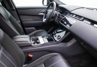 Подержанный автомобиль Land Rover Range Rover Velar 2019 года (9 фото)