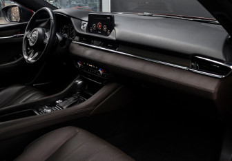 Подержанный автомобиль Mazda 6 Sedan 2019 года (9 фото)