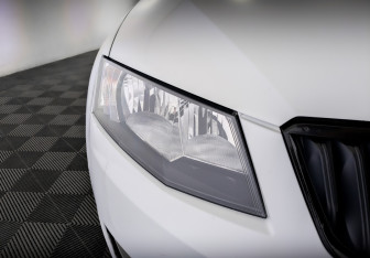 Подержанный автомобиль Skoda Octavia Liftback 2016 года (17 фото)