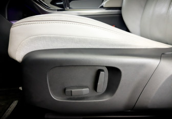 Подержанный автомобиль Land Rover Range Rover Evoque 2019 года (21 фото)