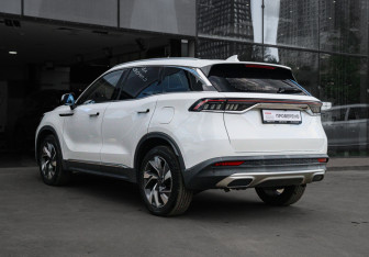 Подержанный автомобиль BAIC X7 2020 года (6 фото)