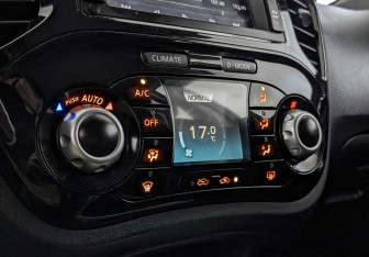 Подержанный автомобиль Nissan Juke 2014 года (21 фото)