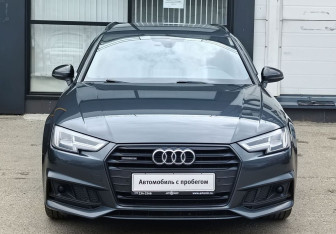 Подержанный автомобиль Audi A4 Wagon 2019 года (2 фото)