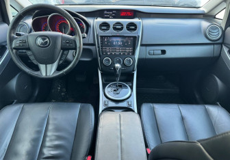 Подержанный автомобиль Mazda CX-7 2011 года (9 фото)