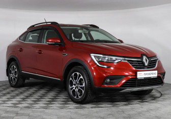 Подержанный автомобиль Renault Arkana 2021 года (3 фото)