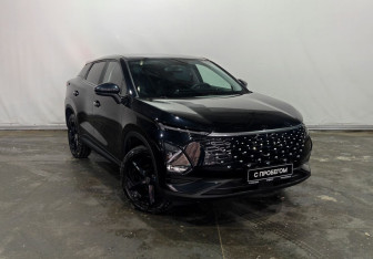 Подержанный автомобиль Omoda C5 2023 года (3 фото)