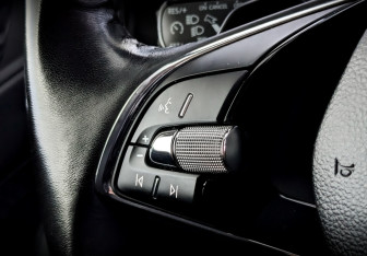 Подержанный автомобиль Skoda Octavia Liftback 2021 года (27 фото)