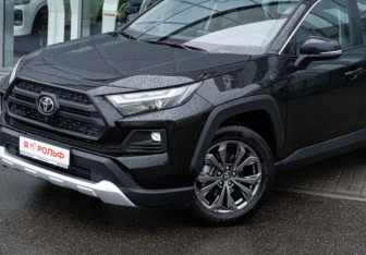 Новый Toyota RAV4 2025 (9 фото)