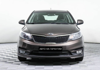 Подержанный автомобиль Kia Rio Hatchback 2016 года (2 фото)