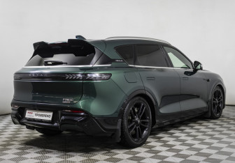 Подержанный автомобиль Voyah Free 2024 года (5 фото)