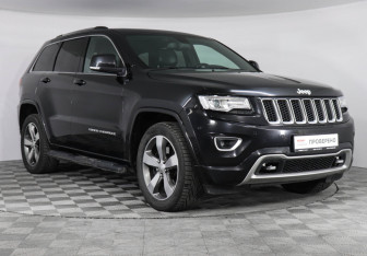 Подержанный автомобиль Jeep Grand Cherokee 2014 года (3 фото)