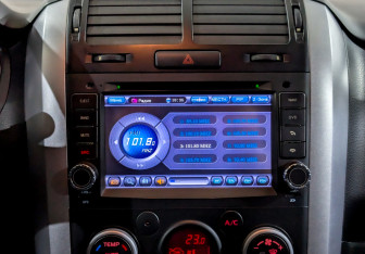 Подержанный автомобиль Suzuki Grand Vitara 2010 года (15 фото)