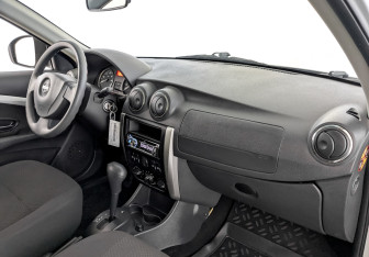 Подержанный автомобиль Nissan Almera Sedan 2013 года (11 фото)