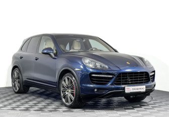 Подержанный автомобиль Porsche Cayenne 2012 года (3 фото)