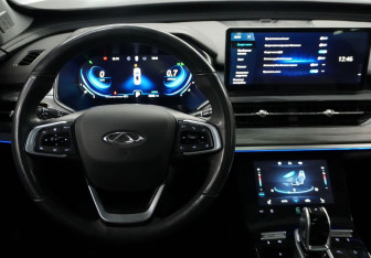 Подержанный автомобиль Chery Tiggo 8 Pro 2022 года (12 фото)