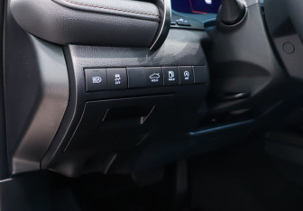 Новый Toyota Camry Sedan 2025 (13 фото)