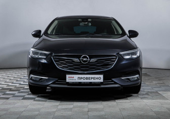 Подержанный автомобиль Opel Insignia Liftback 2019 года (2 фото)