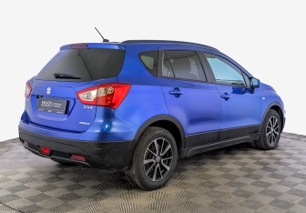 Подержанный автомобиль Suzuki SX4 Hatchback 2014 года (5 фото)